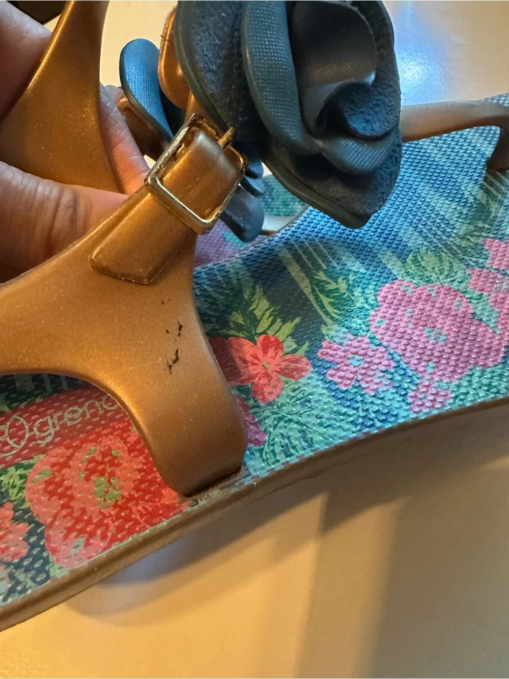 Kids Brazil Made grendha Jelly Sandals with Blue Flower Accent - Picture 5 of 8